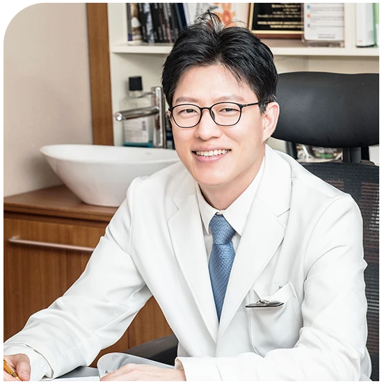 ホン・ジュヒョン 院長